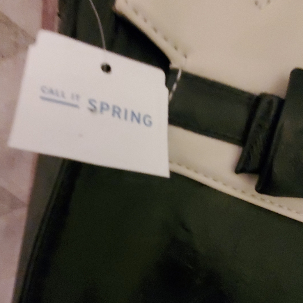 Call it spring Handbag - Picture 2 of 8